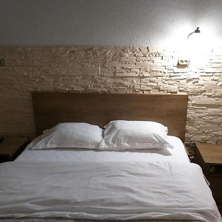 Raphaela Residence Bistriţa エクステリア 写真