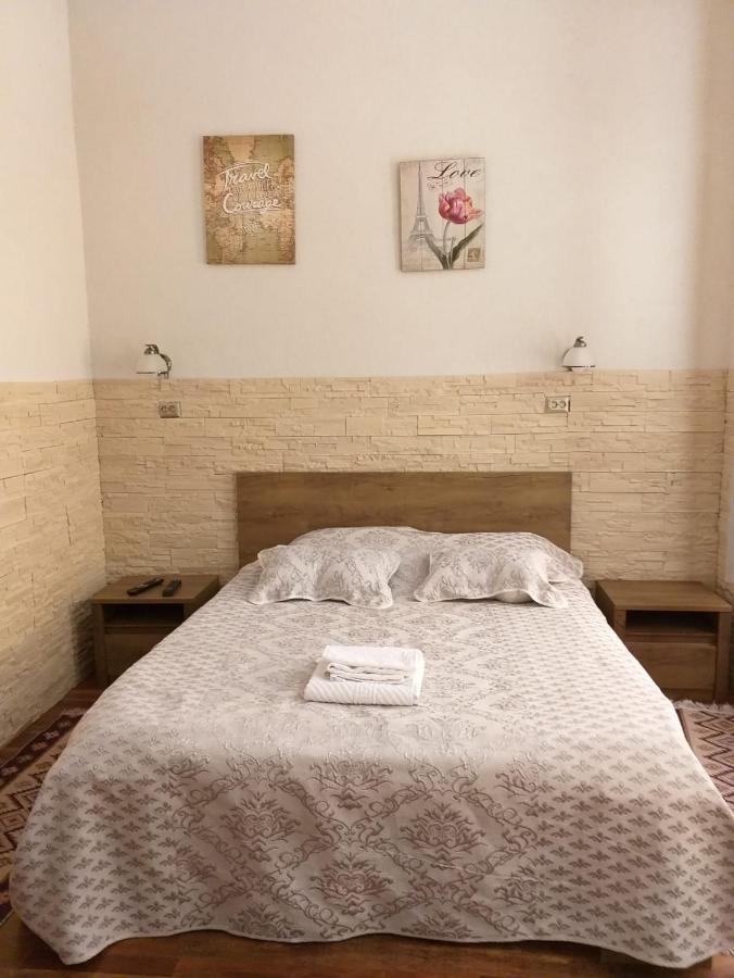 Raphaela Residence Bistriţa エクステリア 写真